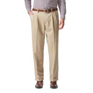 Men's Dockers Relaxed Fit Comfort Stretch Pleated
